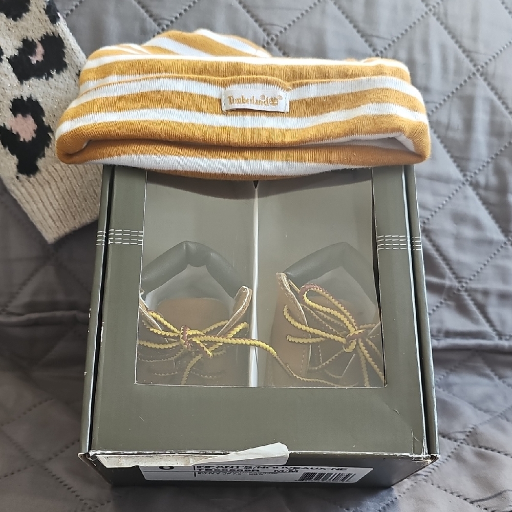 Timberland Yellow and White Casual Socks